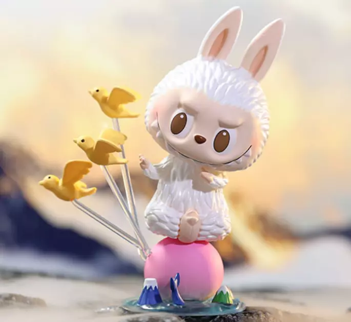 Labubu Peach